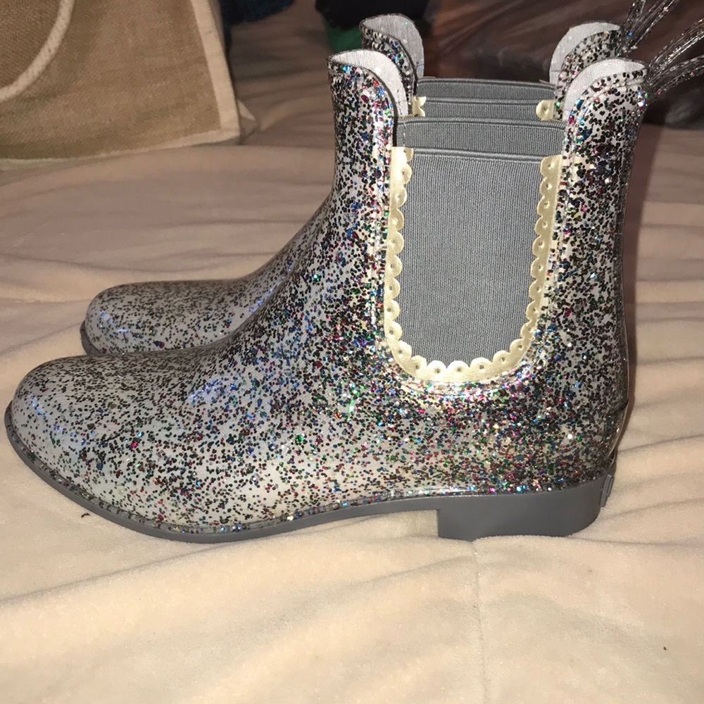 Brand new jack Rogers!!